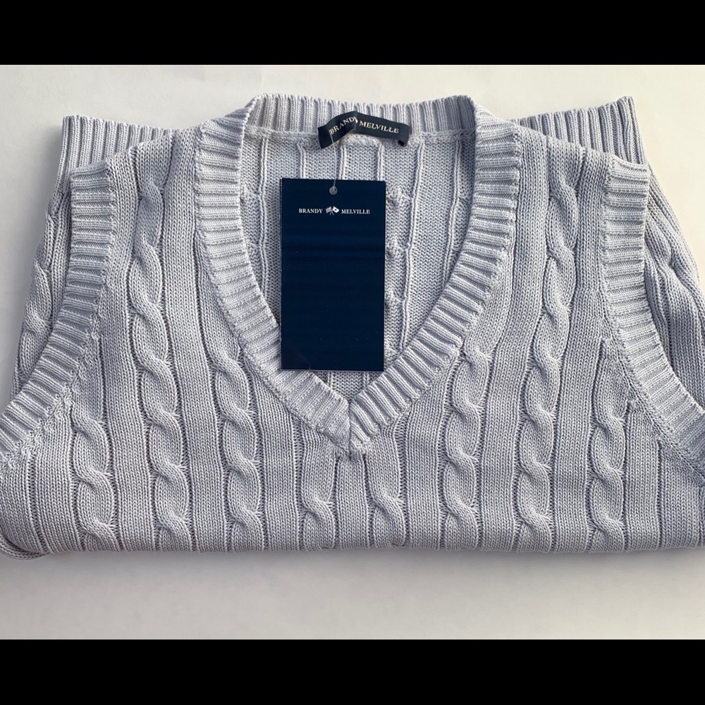 SUPER CUTE BRANDY SWEATER VEST NWT